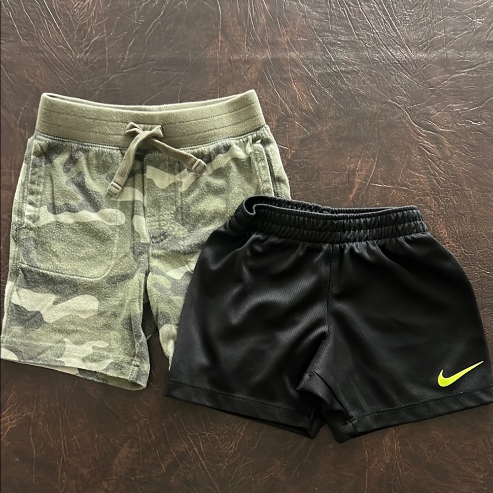 GAP & NIKE Shorts